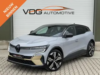 Renault Megane E-Tech EV60 Optimum Charge 220 Iconic / SOH 93% / Warmtepomp / Camera Binnenspiegel /