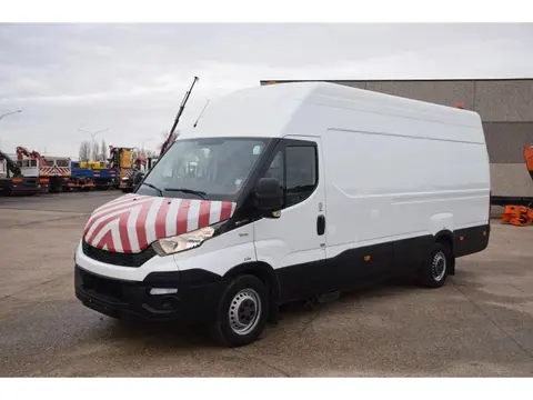Iveco Daily 35S14 (bj 2015)