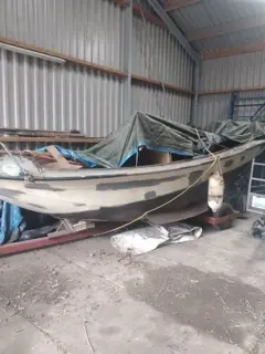 Stalen geklonken helderse sloep 7.50m