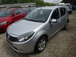 Dacia Sandero 1.2 Blackline