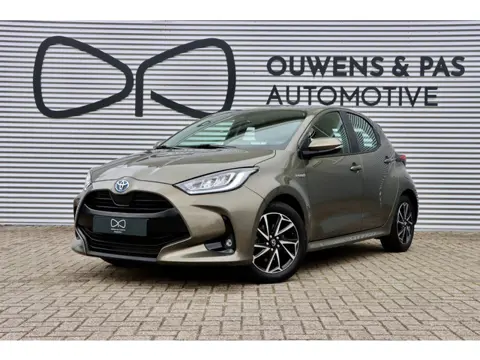 Toyota Yaris 1.5 Hybrid Business Plus | CARPLAY | STOELVERW. | CRUISE