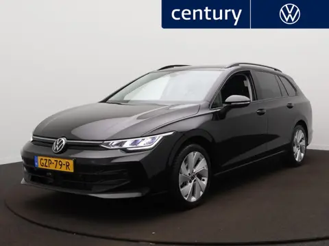 Volkswagen Golf Variant 1.5 TSI Life Business Navigatie - Stoelverwarming - Trekhaak - Camera - Ergo
