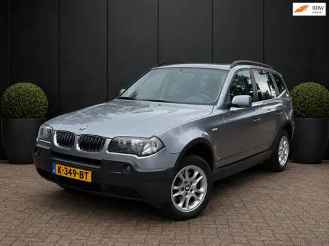 BMW X3 2.5i AUTOMAAT PANORAMA DAK GOED ONDERHOUDEN