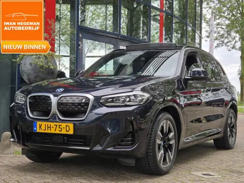 BMW iX3 Executive 80 kWh | SOH 94,6 | Panoramadak | Leder | Navigatie | PDC + Camera | LM velgen | E