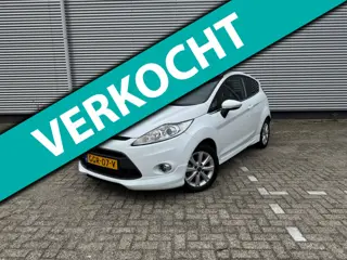 Ford FIESTA 1.6 Ghia, Airco ,lm velgen,elec ramen/spiegels, nwe Distributie set!,