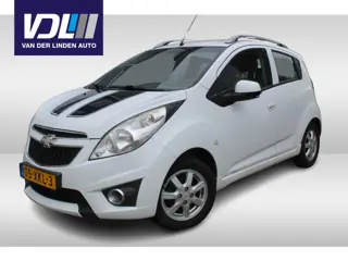 Chevrolet Spark 1.0 16V LT White Limited Edition Bi-Fuel Lichtmetalen velgen 14", Parkeersensor acht