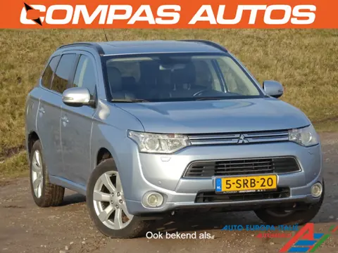 Mitsubishi Outlander 2.0 PHEV Instyle+ (bj 2013, automaat)