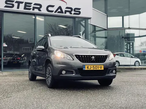 Peugeot 2008 1.2 PureTech Active, Panorama, Cruise Control, Trekhaak, P Sensor