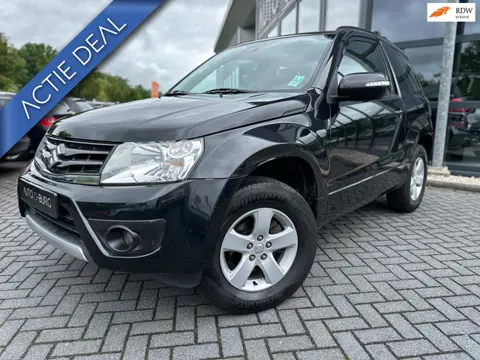 Suzuki Grand Vitara 1.6 JX-E | 4X4 | Airco | Dealer onderhouden | 4 Persoons |
