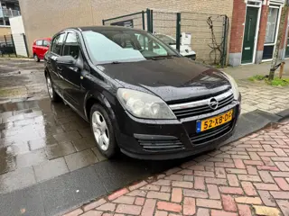 Opel Astra 1.6 Business