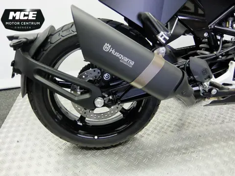 Husqvarna Svartpilen 701 (2019)