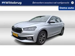 Škoda Fabia 1.0 TSI Essence Cruise control / PDC /  LED / LMV  Rijdende demonstratieauto, bezichtigi