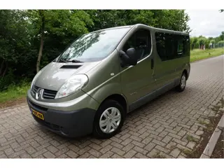 Renault Trafic Passenger 2.0-16V T29 L2H1 Benzine 9 pers!