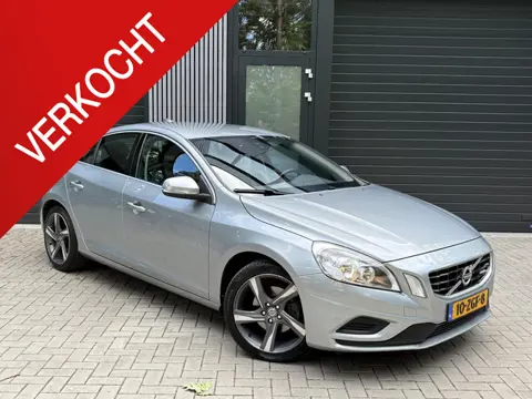 Volvo S60 1.6 T4 R-Design
