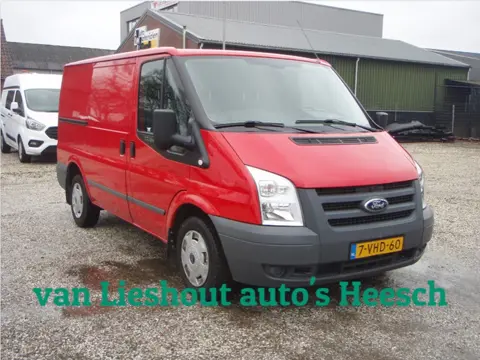 Ford Transit 260S Marge auto let op de zeer lage km stand 32857 bj 2010