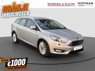Ford FOCUS Wagon 1.5 TDCI Titanium Edition Leder | Navi | D.hoek | Trekhaak