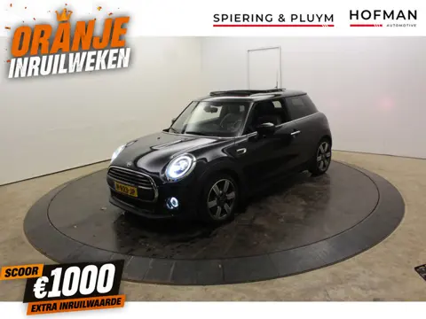 MINI Mini 1.5 Cooper 60 Years Edition Panodak Vol Leder Harman Cardon Zwarte hemel Navi