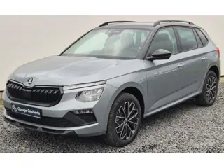 Skoda Kamiq 1.0 TSI Selection Camera achter - Zwarte gril - 17 inch Wielen - Winter Pack - Privacy G