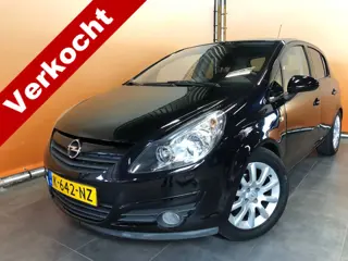 Opel Corsa 1.4-16V '111' Edition Automaat trekhaak | schuifdak | clima apk 2/27 | cruise control