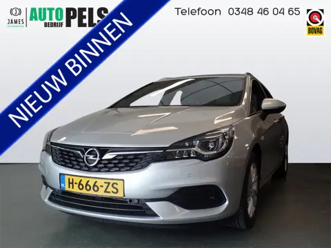 Opel Astra Sports Tourer 1.2 Elegance 130pk!!, Navigatie, Clima controle, Cruise controle, Achteruit