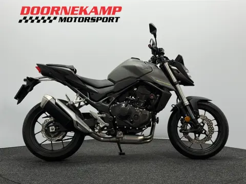 Honda CB 750 HORNET (bj 2023)