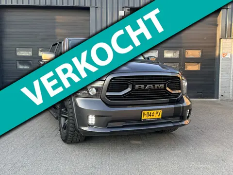 Dodge Ram 1500 5.7 V8 4x4 Crew Cab 5'7 Laramie, Revisiemotor! Luchtvering