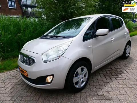 Kia Venga 1.4 CVVT Airco Cruise Navi Trekhaak 1300kg. Hoge instap Zuinig B-Label