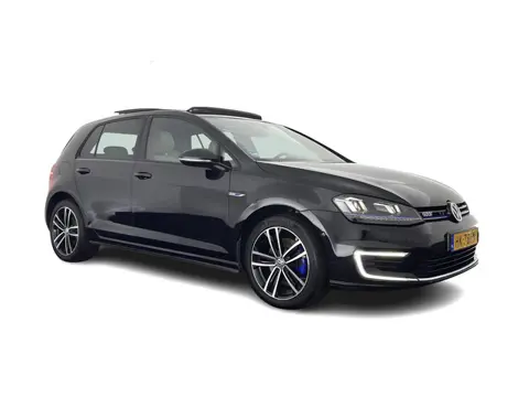 Volkswagen Golf 1.4 TSI GTE Aut. *PANO | LEATHER | FULL-LED | SPORT-SEATS | CAMERA | DAB+ | NAVI-FUL
