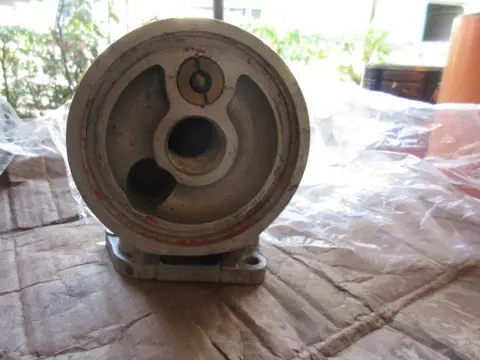 Oil filter housing Maserati Ghibli series 1