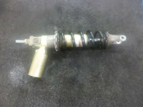 ACHTER SCHOKBREKER Kawasaki ZX 7 R 1996 - 2002