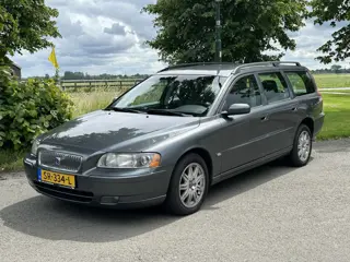 Volvo V70 2.5T AWD Leer * Automaat (bj 2006)