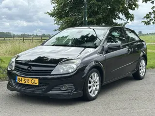 Opel Astra GTC 1.6 Executive rijd perfect * NAP *