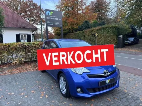 TOYOTA VERSO-S Airco/Bluetooth/Automaat/Navi/Garantie/Cruise control/APK/Beurt
