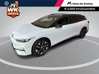 Volkswagen ID.7 Tourer Pro Limited Edition 77 kWh accu 286 PK · Draadloze telefoonlader · 360 camera