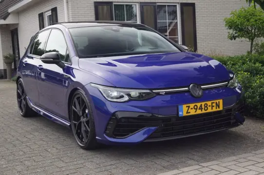 VOLKSWAGEN GOLF R Performance 2.0 TSI (425pk) DSG Akra/Leer/Pano/IQ Light/Drift/Vol