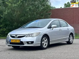 Honda Civic 1.3 Hybrid Elegance Automaat*Cruise*NAP*Airco*LM velgen*Parkeersensoren*04-05-2027 APK*2