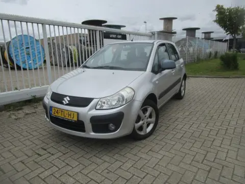 Suzuki SX4 1.6 Exclusive