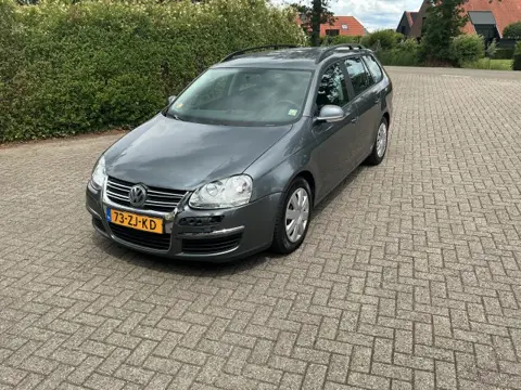 VOLKSWAGEN GOLF 1.9 TDI TRENDLINE