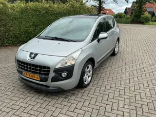 PEUGEOT 3008 1.6 VTI ST