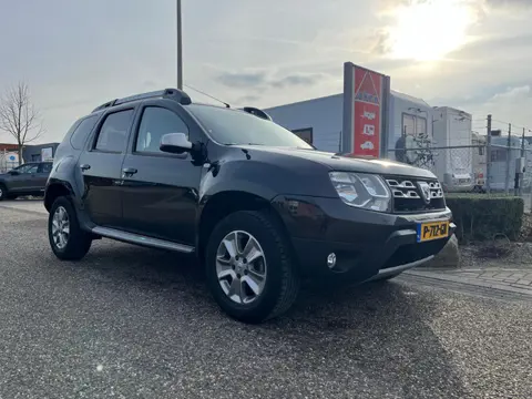Dacia Duster 1.2 TCe 4x2 Blackshadow | Nieuwe Ketting | Afneembare trekhaak | Camera | Cruise contro