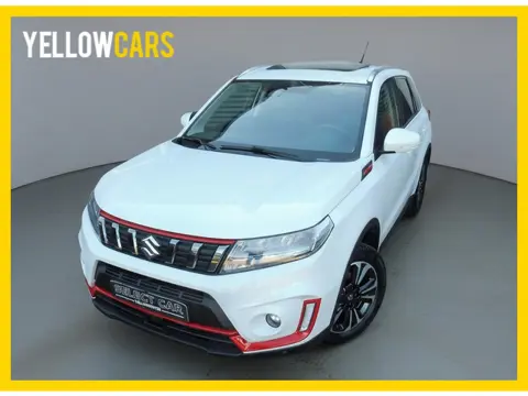 Suzuki Vitara 1.4 Boosterjet Style Smart Hybrid