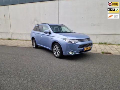 Mitsubishi Outlander 2.0 PHEV Instyle+