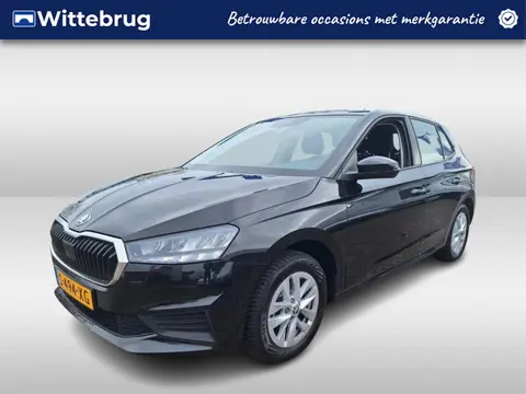 Škoda Fabia 1.0 TSI Ambition LED verlichting / Cruise control / Airco / Navigatie / App-connect
