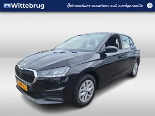 Škoda Fabia 1.0 TSI Ambition LED verlichting / Cruise control / Airco / Navigatie / App-connect
