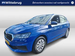 Škoda Fabia 1.0 TSI Ambition LED verlichting / Cruise control / Parkeersensoren / App-connect /