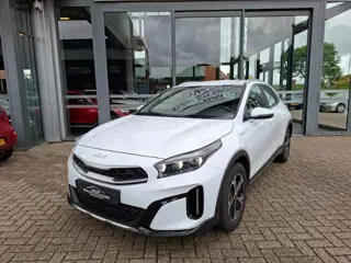 KIA XCEED 1.6 GDI PHEV DYNLINE AIRCO LMV PDC-CAMERA NAVI.