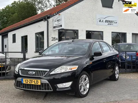Ford Mondeo 2.3-16V Titanium Automaat nette auto !