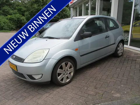 Ford Fiesta 1.3 Futura Kan direct mee! APK juni 2027.