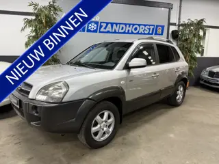 Hyundai Tucson 2.7i V6 4WD Style // Autom. // cruise // Ecc