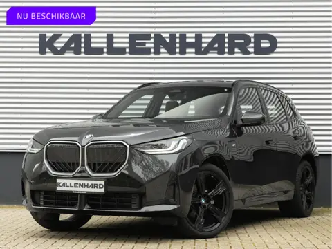 BMW X3 30e xDrive M-Sport - Individual Leder - Trekhaak - Stuurwiel Verwarmd
